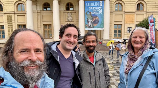 &ldquo;a selfie of Greg, Elliot, Flo and Karen&rdquo;